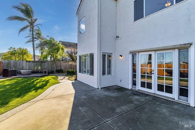 570 Periwinkle Pl, Benicia, CA 94510