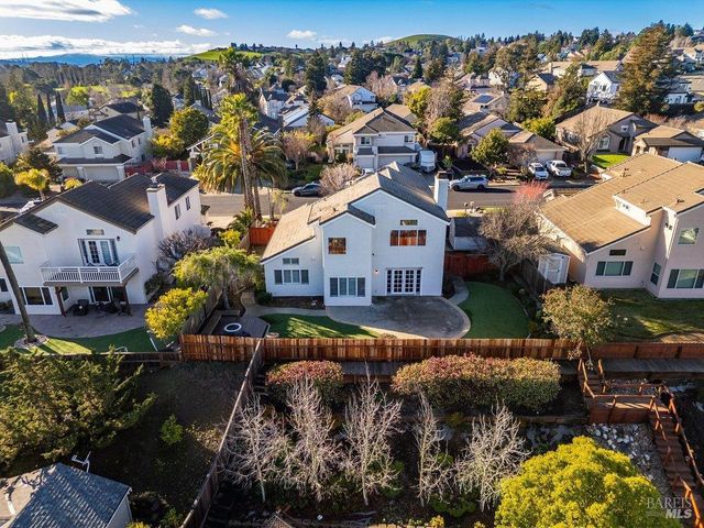 570 Periwinkle Pl, Benicia, CA 94510