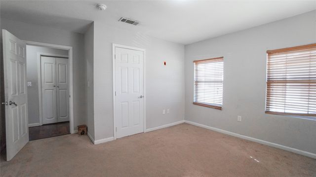 2211 Wilbur Street, Dallas, TX 75224