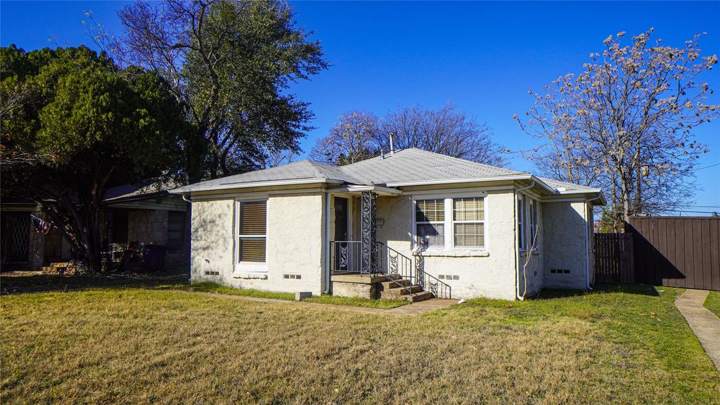 2211 Wilbur Street, Dallas, TX 75224