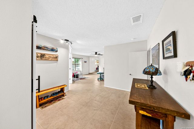 7058 AUTUMN PARK, San Antonio, TX 78249