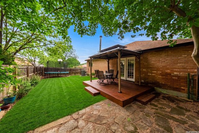7058 AUTUMN PARK, San Antonio, TX 78249