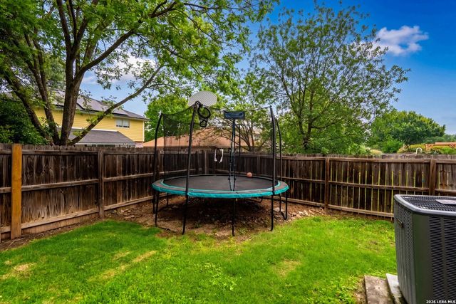 7058 AUTUMN PARK, San Antonio, TX 78249
