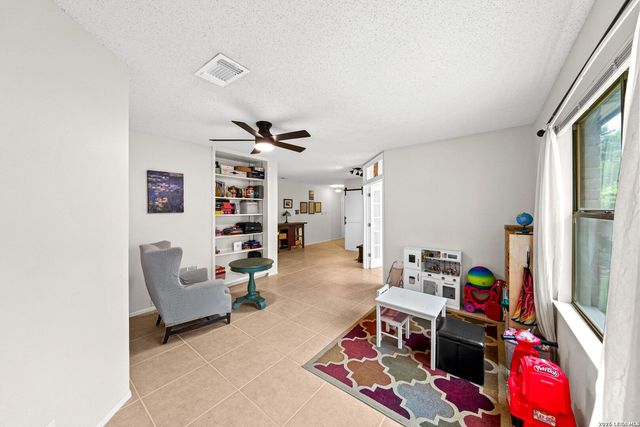 7058 AUTUMN PARK, San Antonio, TX 78249