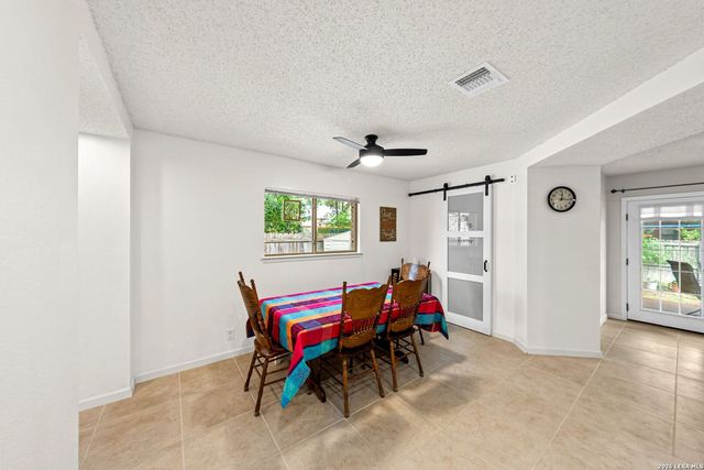 7058 AUTUMN PARK, San Antonio, TX 78249