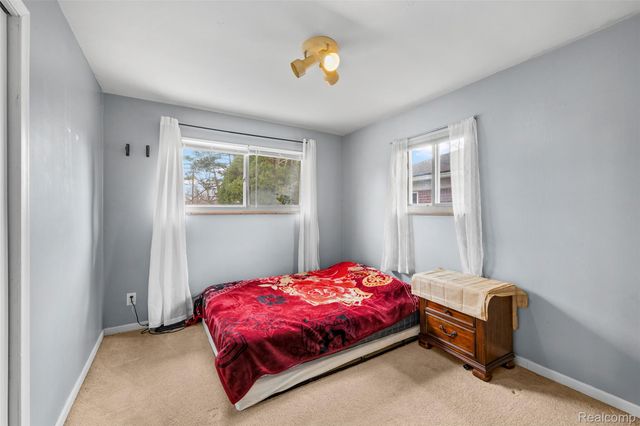 26704 Potomac Court, Center Line, MI 48015