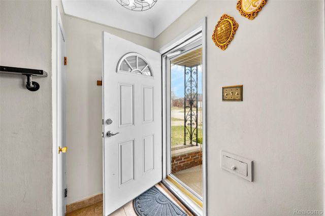 26704 Potomac Court, Center Line, MI 48015