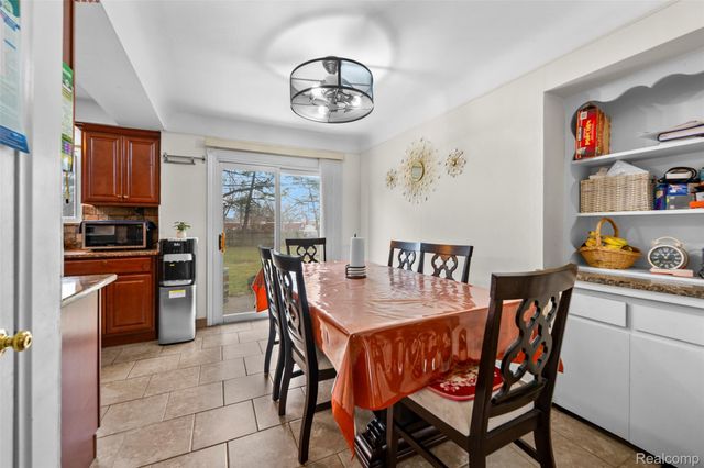 26704 Potomac Court, Center Line, MI 48015