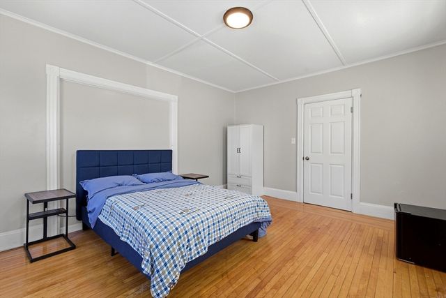 21 John St 2, Attleboro, MA 02703