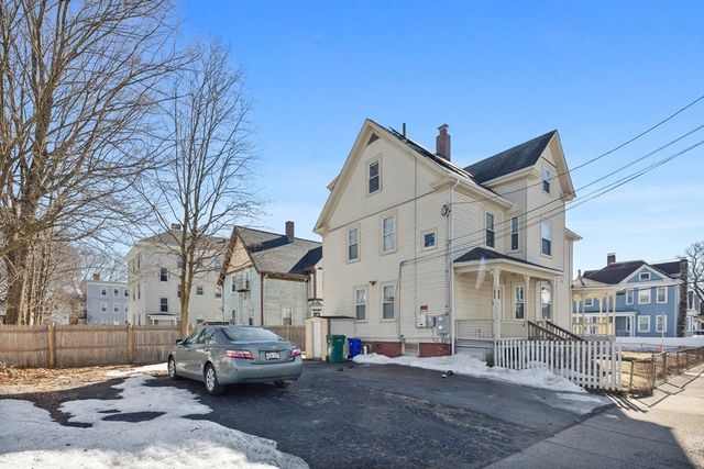 21 John St 2, Attleboro, MA 02703