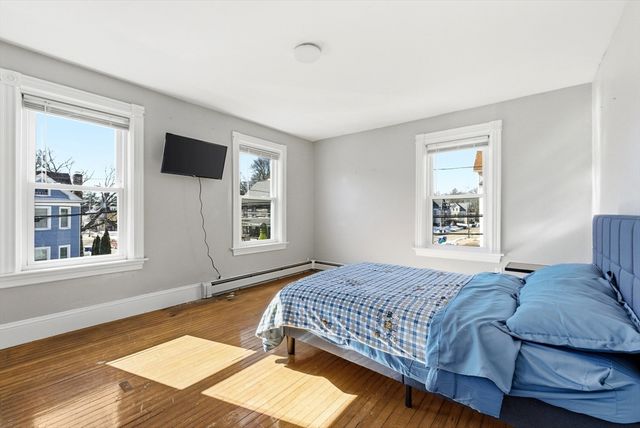 21 John St 2, Attleboro, MA 02703