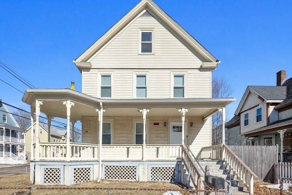 21 John St 2, Attleboro, MA 02703