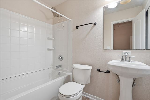 2223 Escondido, Portland, TX 78374