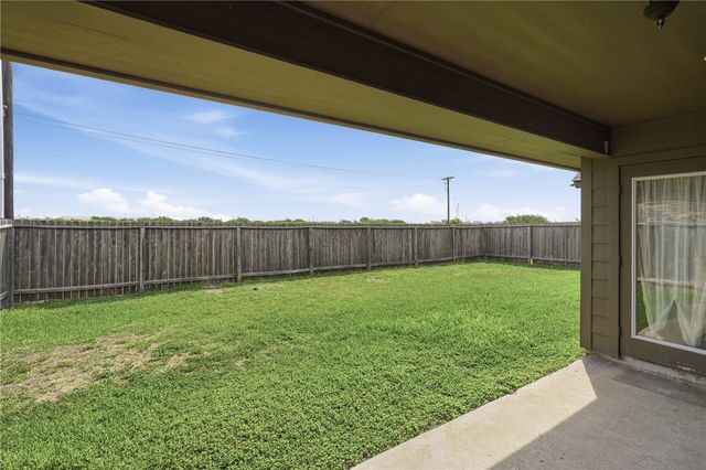 2223 Escondido, Portland, TX 78374