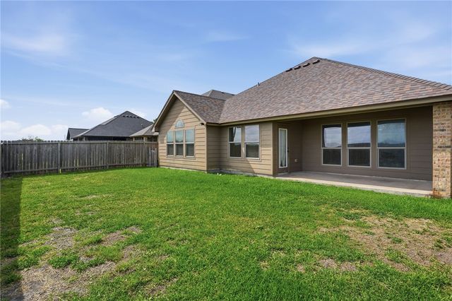 2223 Escondido, Portland, TX 78374