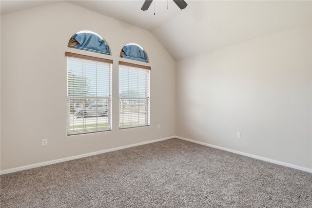 2223 Escondido, Portland, TX 78374