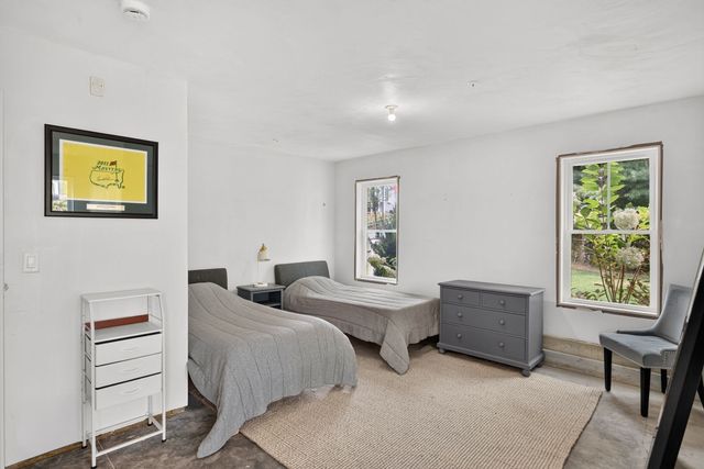 7 Mulberry, Plymouth, MA 02360
