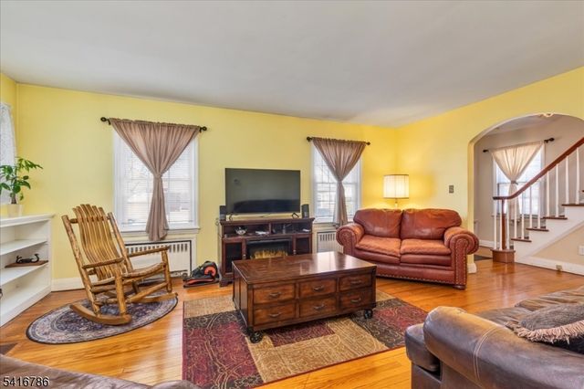 2849 Verona Ave, Linden City, NJ 07036