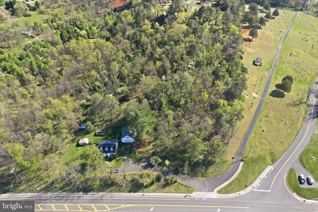 HAPPY CREEK RD, Front Royal, VA 22630