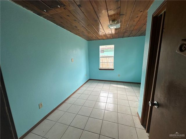 1615 Oblate Avenue, Mission, TX 78572