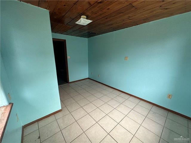 1615 Oblate Avenue, Mission, TX 78572