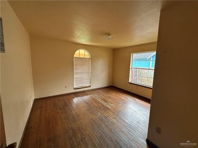 1615 Oblate Avenue, Mission, TX 78572