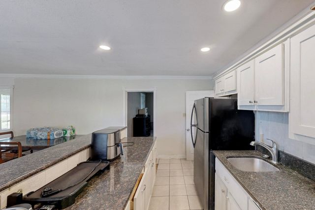 2732 W Collin Street, Corsicana, TX 75110