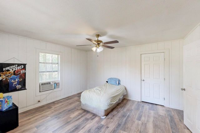 2732 W Collin Street, Corsicana, TX 75110