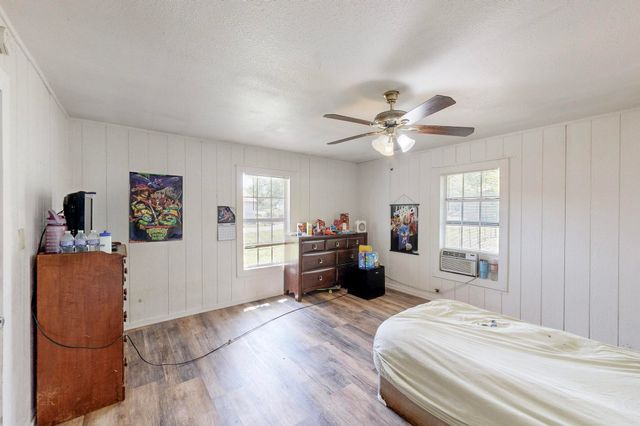 2732 W Collin Street, Corsicana, TX 75110