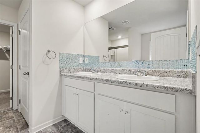 477 Starbuck Parkway, Pendergrass, GA 30567