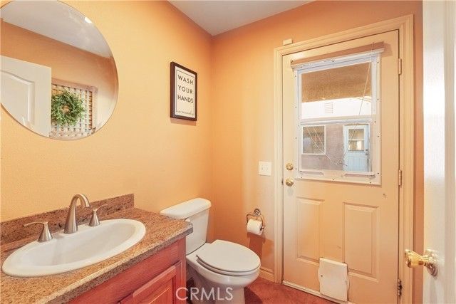 23053 Roundup Way, Apple Valley, CA 92308