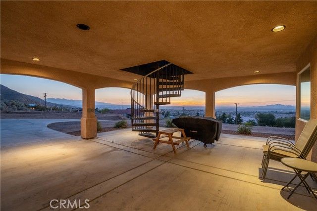 23053 Roundup Way, Apple Valley, CA 92308