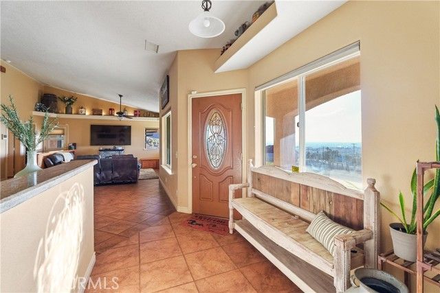 23053 Roundup Way, Apple Valley, CA 92308