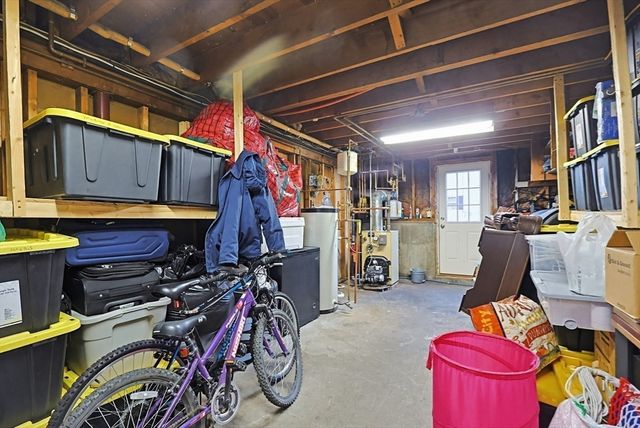9 Denise Dr, Randolph, MA 02368