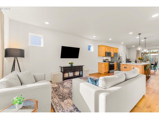 716 Se 36TH St, Battle Ground, WA 98604