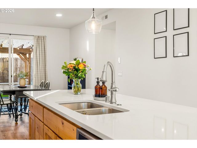 716 Se 36TH St, Battle Ground, WA 98604