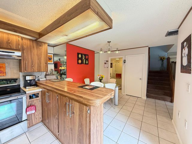 501 5th Lane, Greenacres, FL 33463