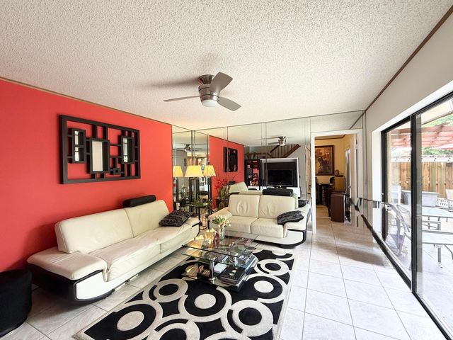 501 5th Lane, Greenacres, FL 33463
