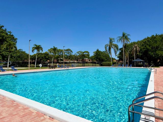 501 5th Lane, Greenacres, FL 33463