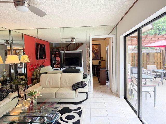 501 5th Lane, Greenacres, FL 33463