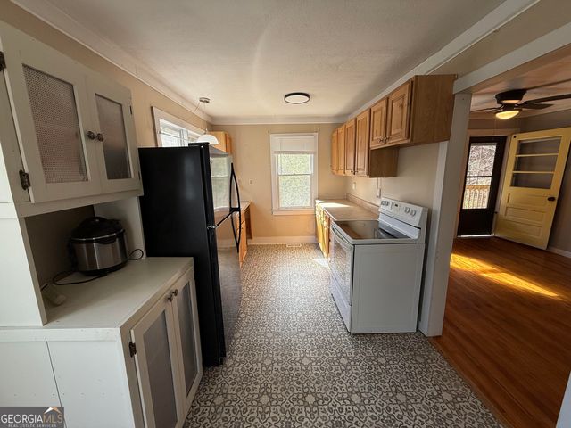 2094 Pinnacle Drive, Clayton, GA 30525