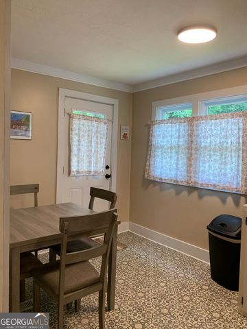 2094 Pinnacle Drive, Clayton, GA 30525