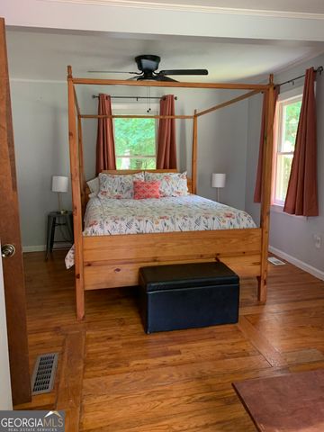 2094 Pinnacle Drive, Clayton, GA 30525