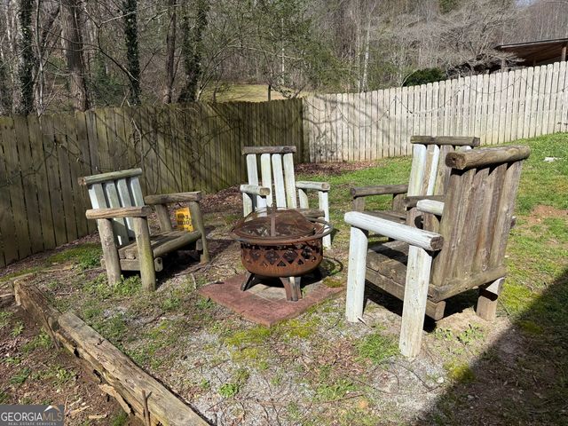 2094 Pinnacle Drive, Clayton, GA 30525