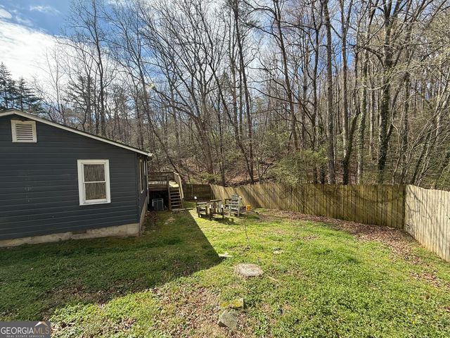 2094 Pinnacle Drive, Clayton, GA 30525