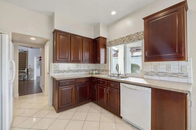 4969 Lamia Way, Oceanside, CA 92056