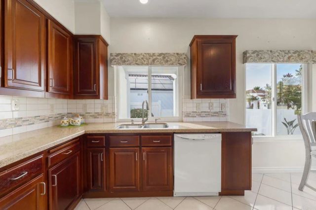 4969 Lamia Way, Oceanside, CA 92056