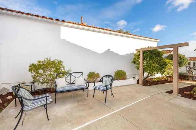4969 Lamia Way, Oceanside, CA 92056