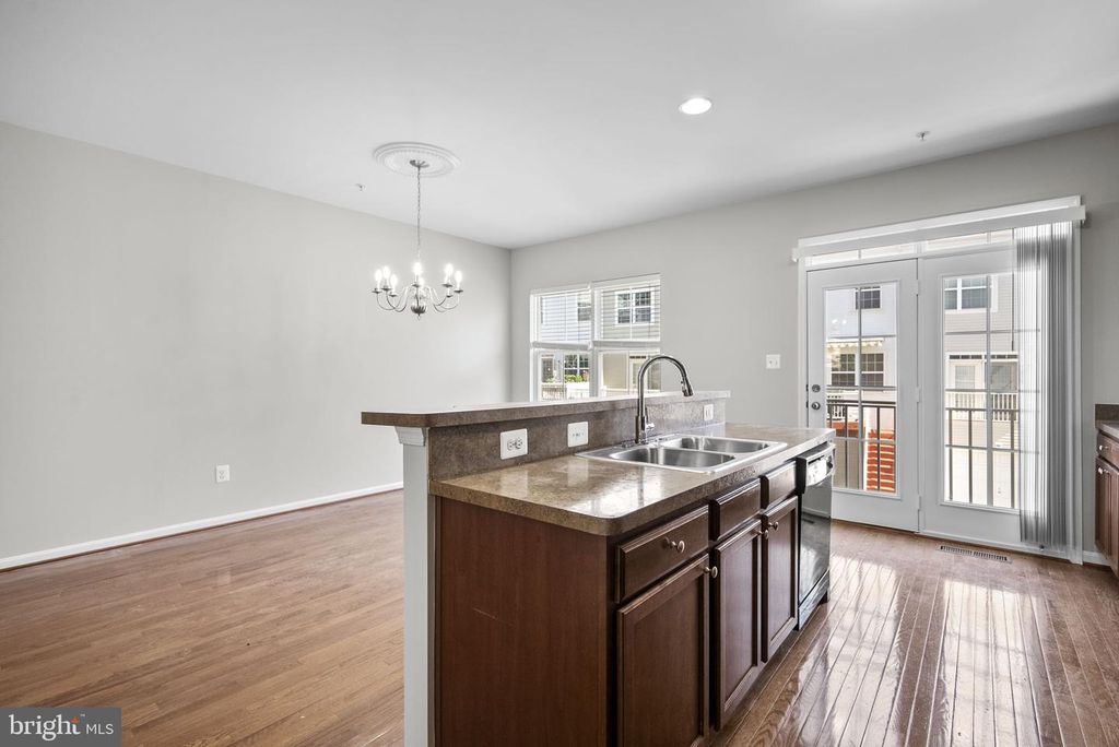 Image 13 of property listing at 7322 BRECKENRIDGE ST, Laurel, MD 20707