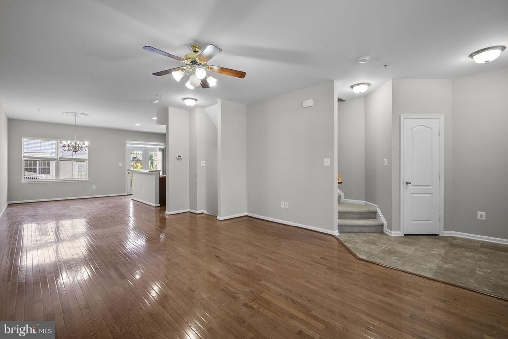 Image 5 of property listing at 7322 BRECKENRIDGE ST, Laurel, MD 20707